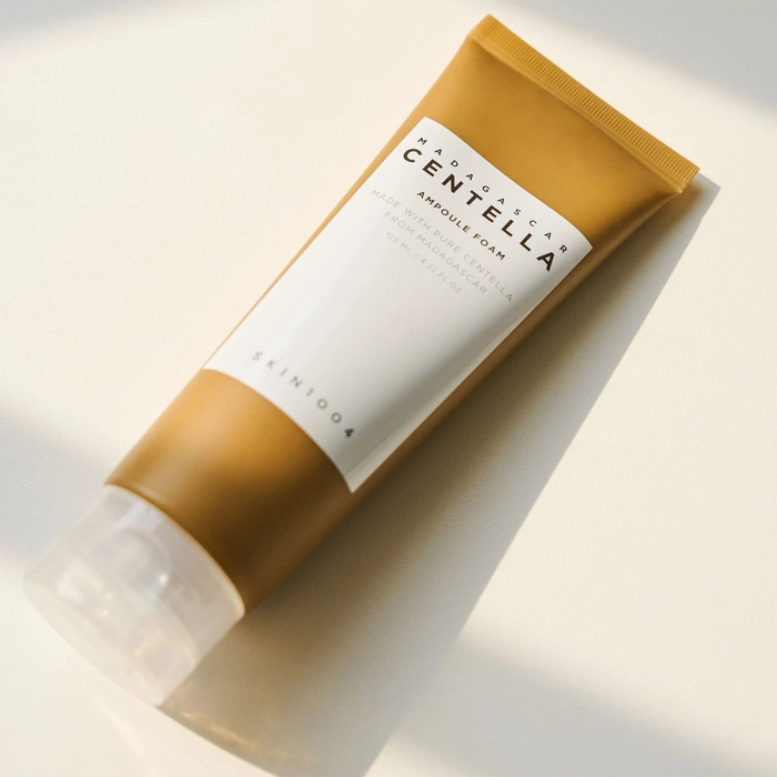 Skin1004 Madagascar Centella Ampoule Foam - Oczyszczająca pianka do twarzy 20ml