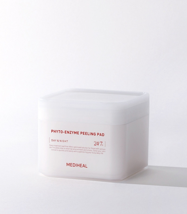 Mediheal Phyto-Enzyme Peeling Pad - Płatki złuszczające do twarzy z Papainą i Kwasem 90szt.