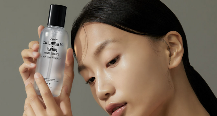 Jumiso Snail Mucin 95 + Peptide Essence - Regenerująca Esencja do Twarzy 140ml