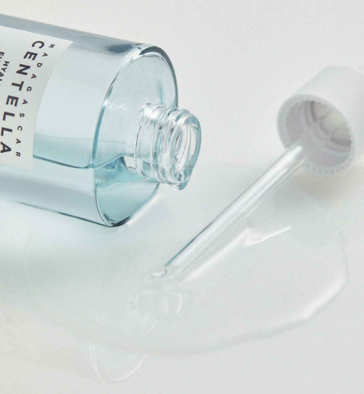 Skin1004 Madagascar Centella HYALU-CICA Ampoule- Wielozadaniowa ampułka nawilżająca 100ml